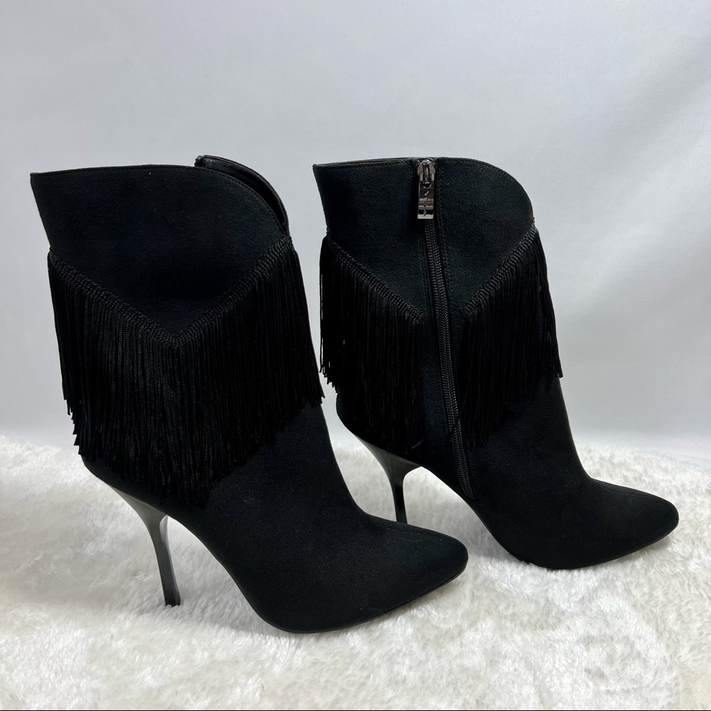 NWOT Nima of NY Black Faux Suede Boots with fringe.  Size Eu 38/ US 8